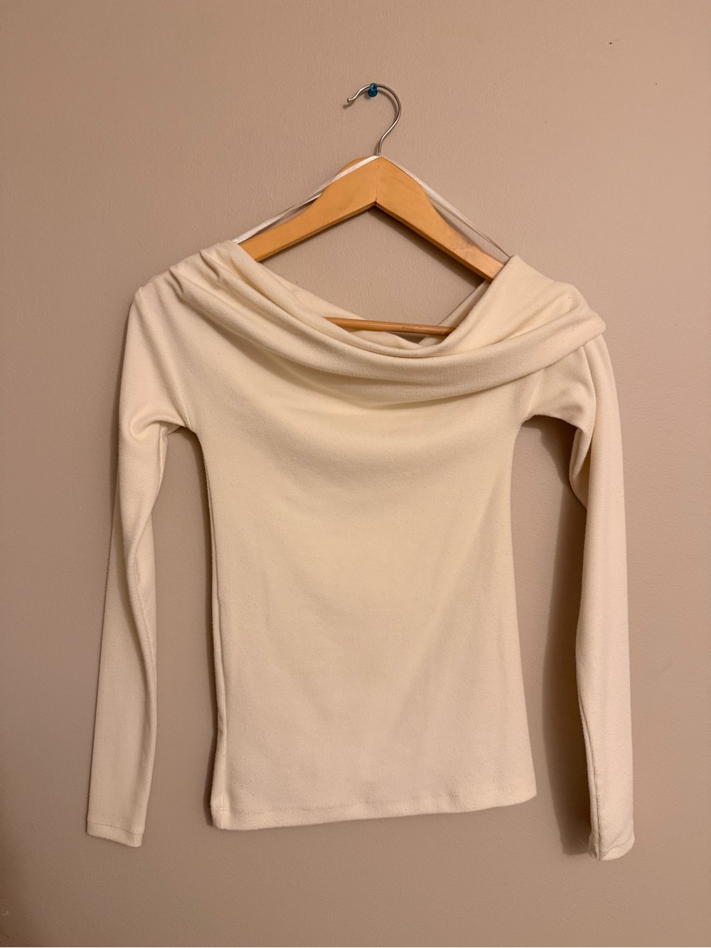 Zara Asymmetrical Long Sleeve Top in Cream (S)
